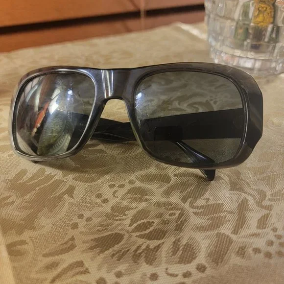 Céline Sunglasses Dk Brown. Made In Italy Celine CL40253I 53K Sunglasses - US main image 2